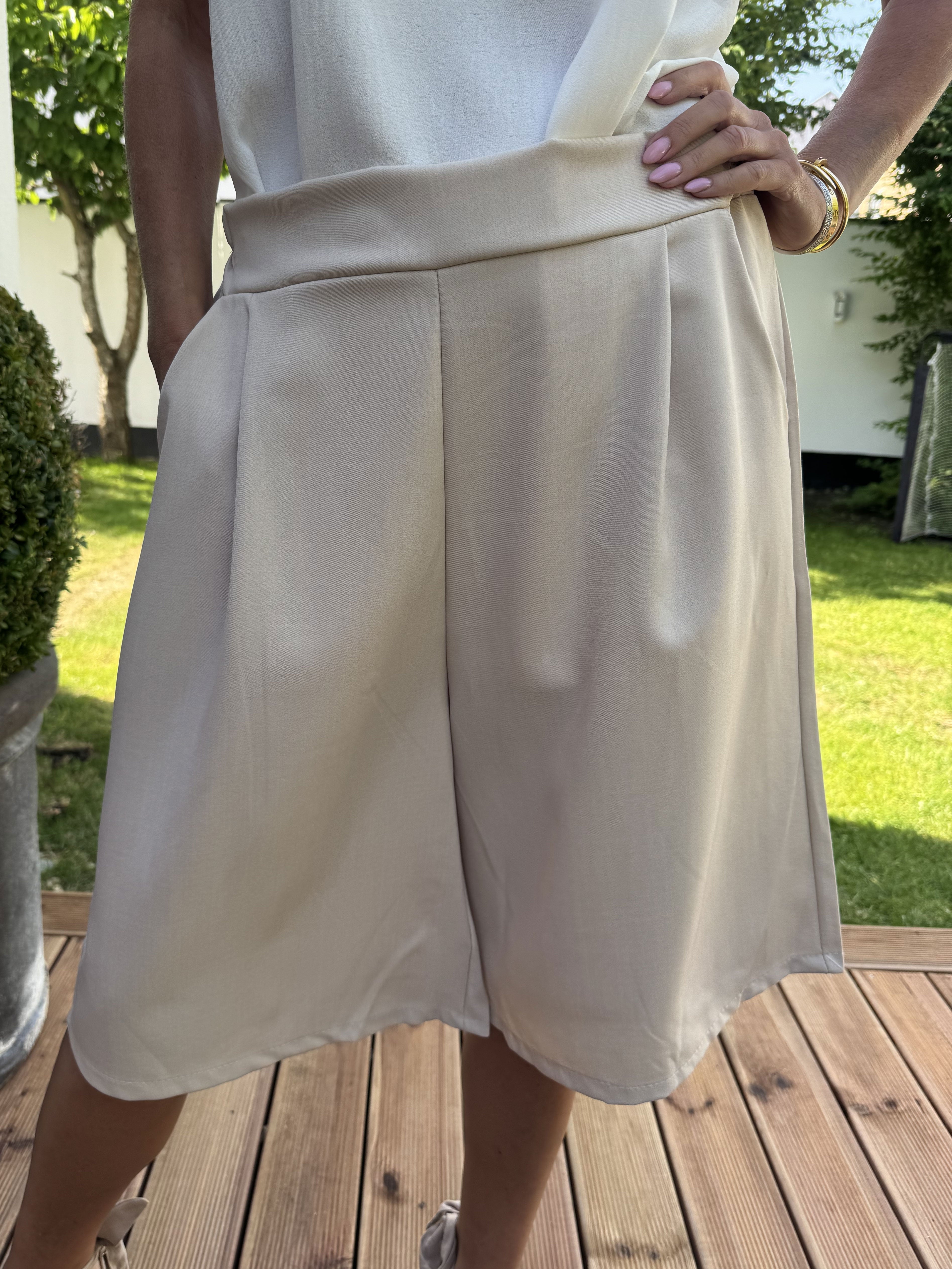 Bursia - Långa shorts i lös passform